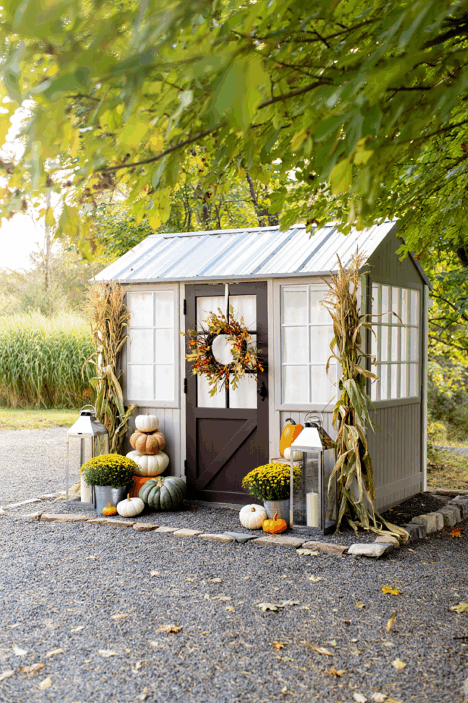30 Inspiring Garden Shed Design Ideas You'll Want in Your Backyard 21