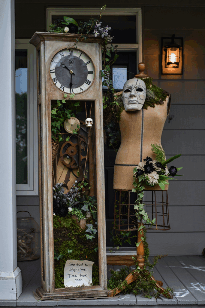 Get Inspired by the Weirdest, Wildest Halloween Planters on the Internet 16