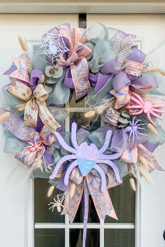 35 Spooktacular DIY Halloween Wreath Ideas That Skip the Copy-Paste Look 6