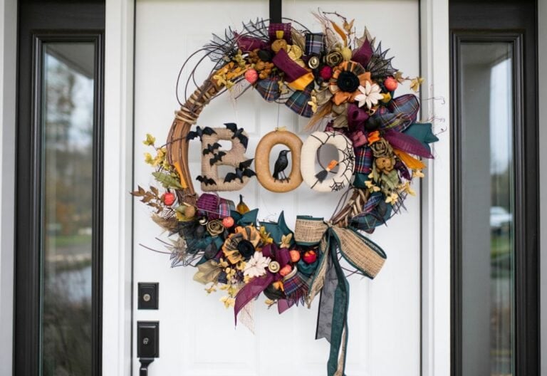 Spooktacular DIY Halloween Wreath Ideas