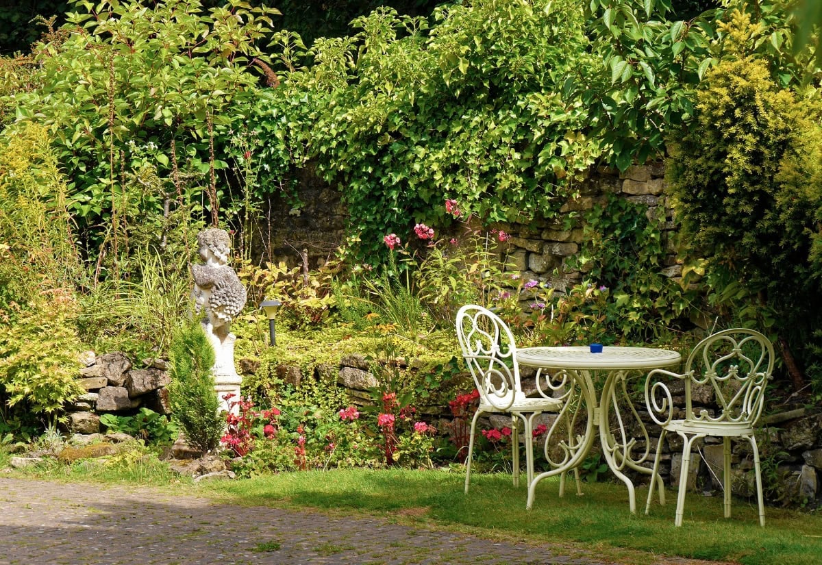 Make Your Garden Mosquito Proof With These 25 Stunning Plants